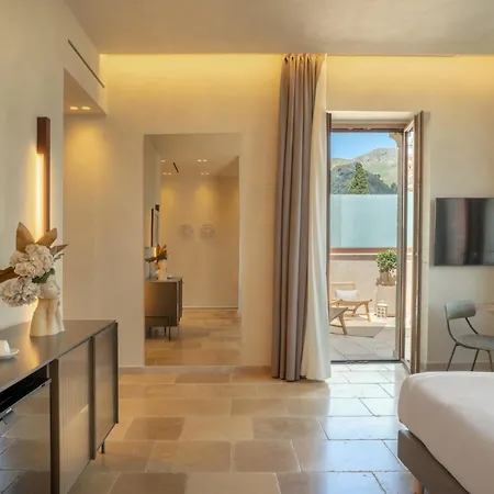Villa Fiorita Boutique Hotel-3
